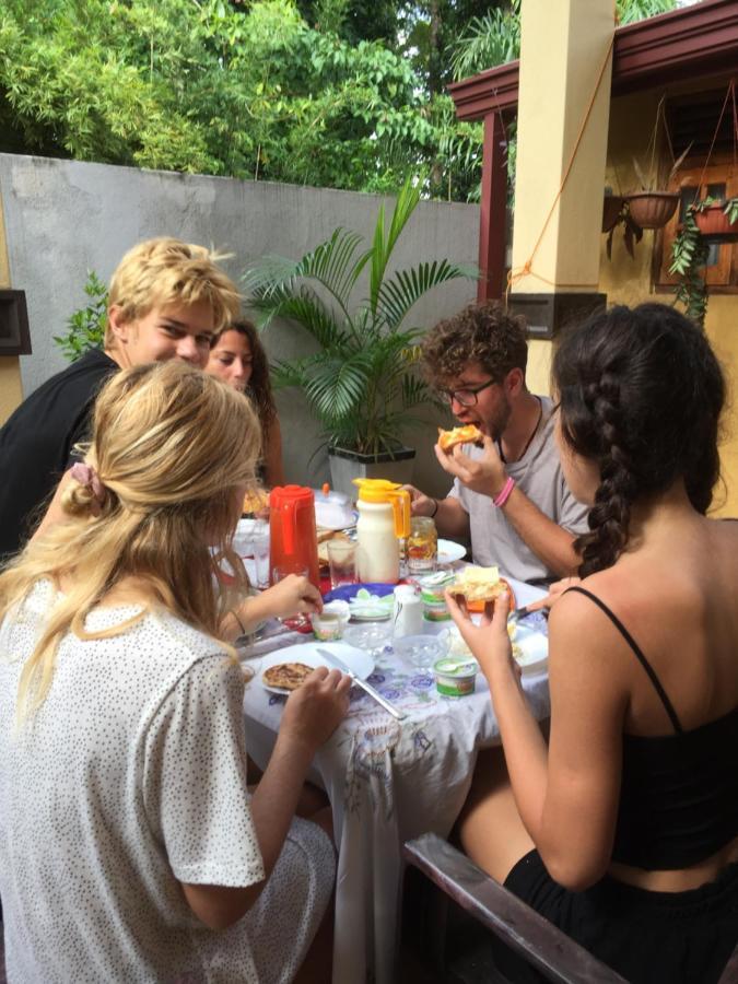 Vero Homestay Galle- Your Home Away From Home! 외부 사진